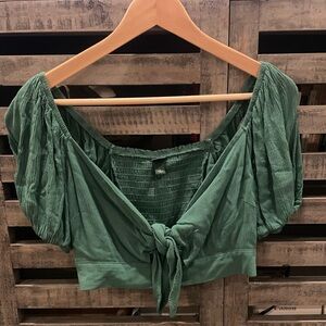 Wild fable cropped bow tie green top